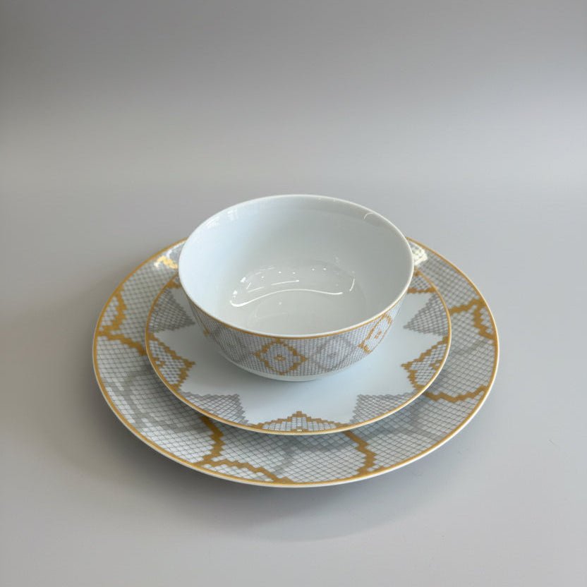 SERVICE DE TABLE PRESTIGE 18 PCS – COLLECTION "MINI CARREAU" - MDM HOME