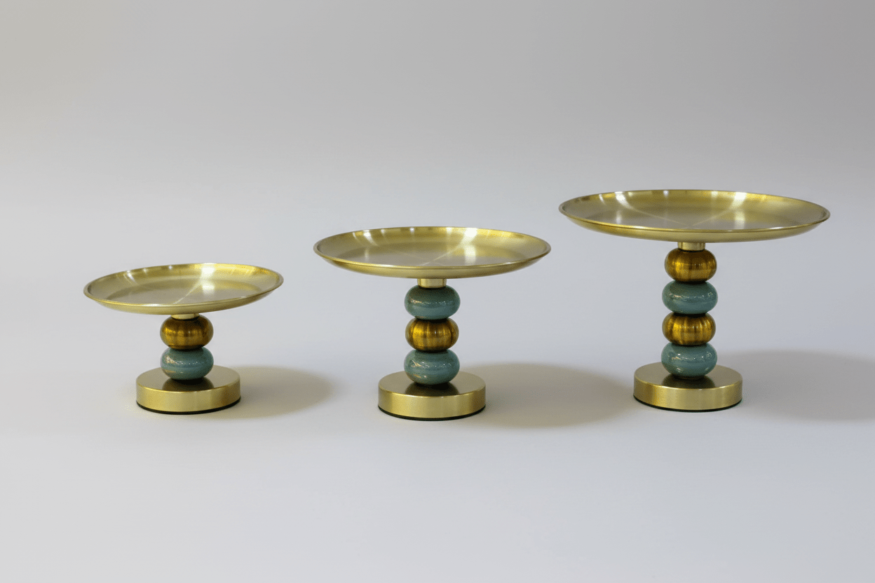 SERVICE DE TABLE PRESTIGE – TRIO DE PRÉSENTOIRS DORÉS - MDM HOME